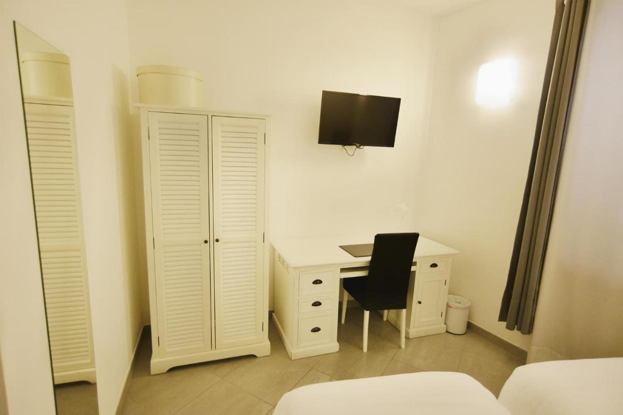La Terrazza Vercelli Bed & Charme Exterior photo