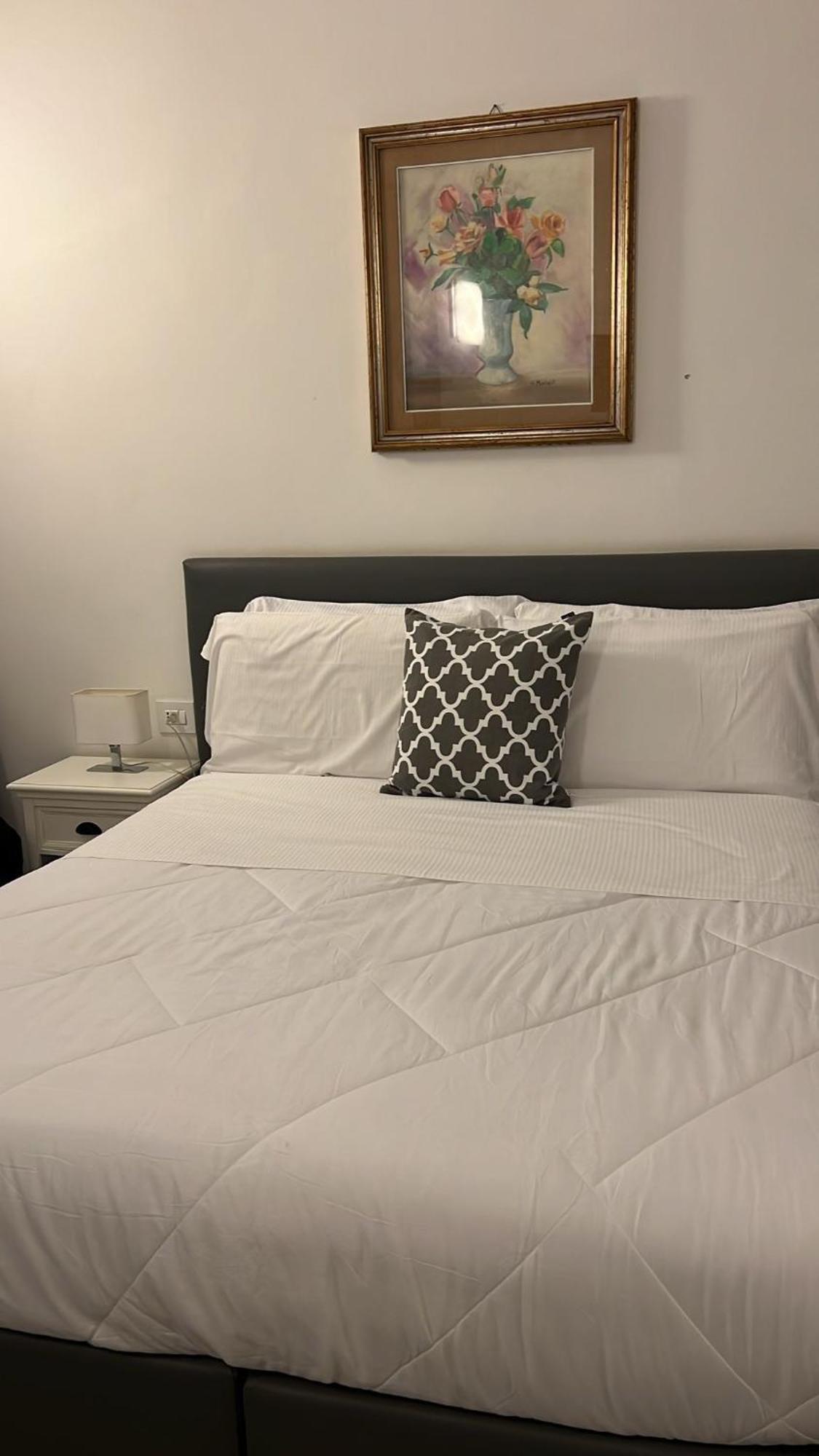 La Terrazza Vercelli Bed & Charme Exterior photo
